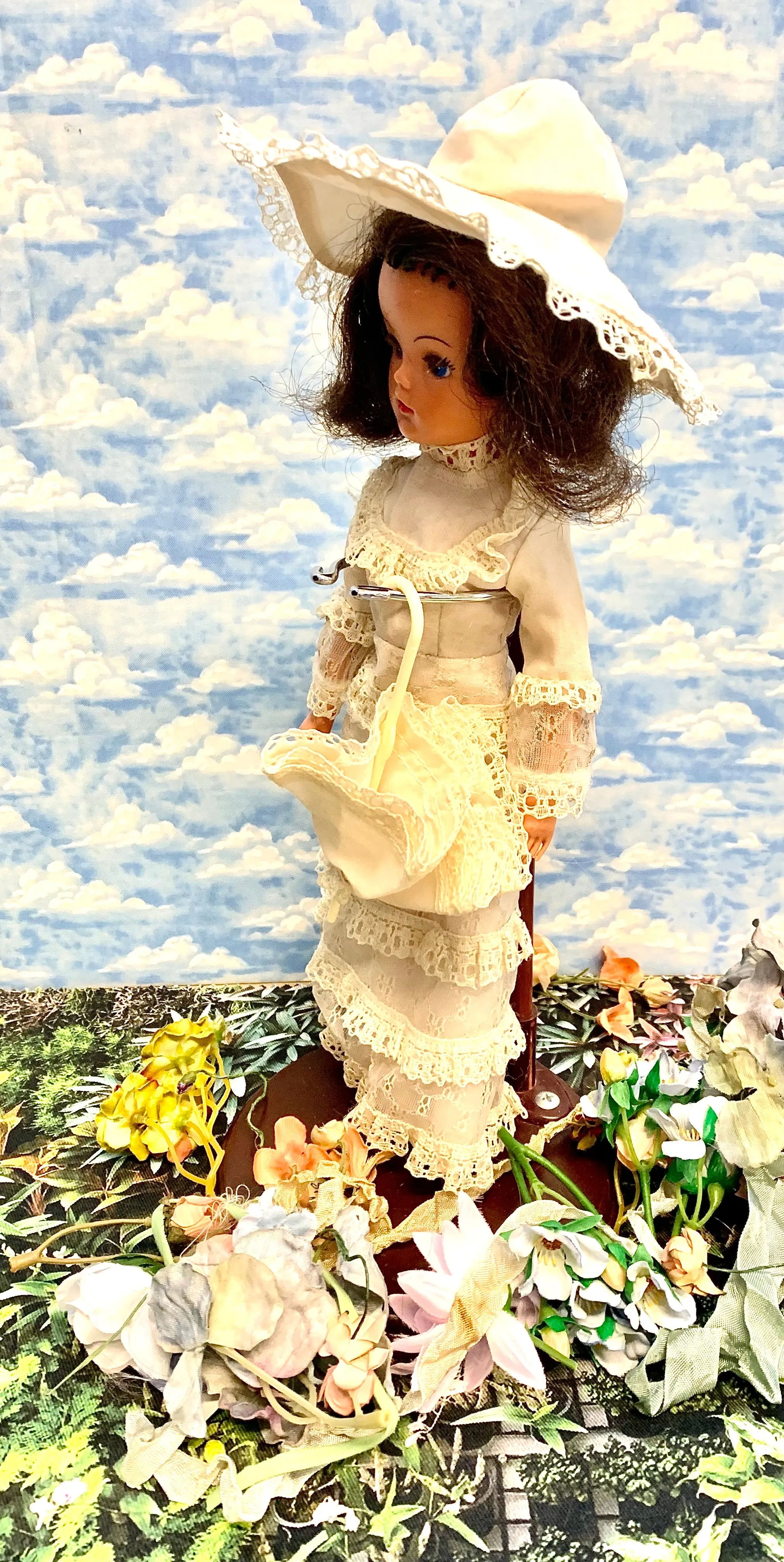 Vintage 1977 Royal Occasion Sindy by Pedigree